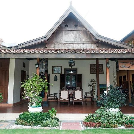 Oyo 405 Wisma Yosoputro Tanjungtirto Buitenkant foto