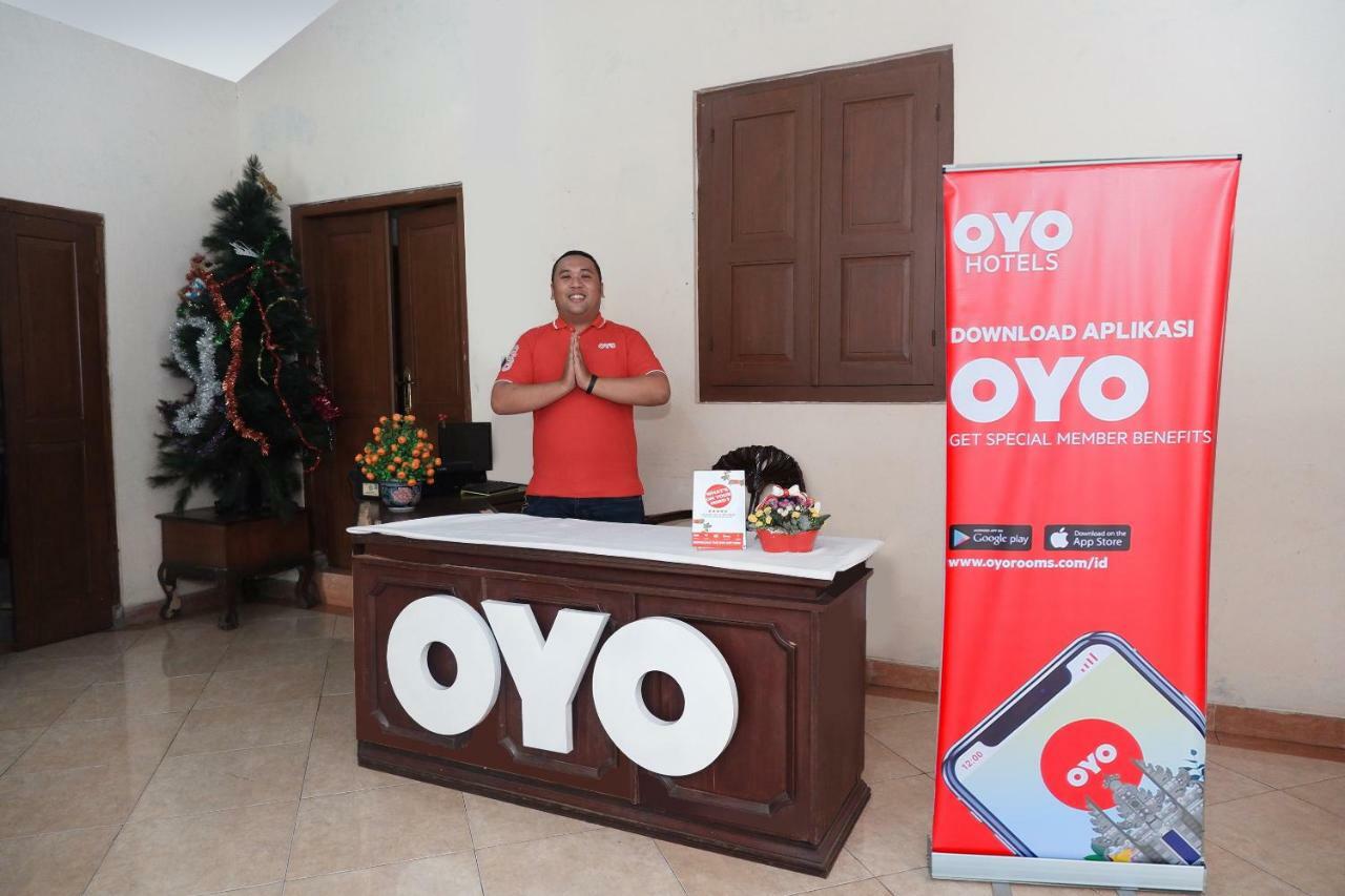 Oyo 405 Wisma Yosoputro Tanjungtirto Buitenkant foto